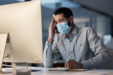 Aufkleber - Call center, man and headache with face mask at computer for stress, burnout or problem with client communication. Tired telemarketing consultant with virus protection for crisis, bad service or pain