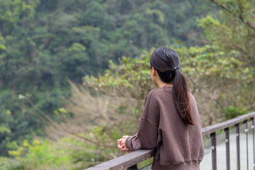 Sticker - Hiking woman look at the waterfall in Wulai of Taiwan