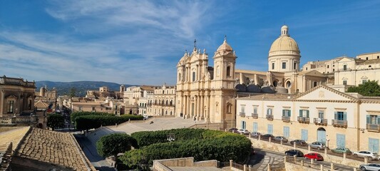 Canvas Print - Panoramic view of Noto Cathedral in Noto, Italy with blue sky