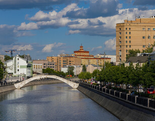 Wall Mural - Sadovnichesky bridge