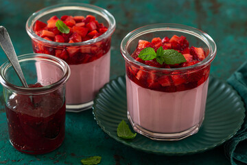 Canvas Print - sweet and tasty strawberry mousse dessert in glass