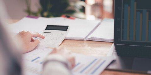 Aufkleber - statistical analyst reading graph report and business statistics charts ,Analysis and improvement of corporate strategy ,manage financial and marketing documents ,Statistics and Data Concepts