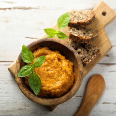 Canvas Print - Roasted vegetable dip served with bread