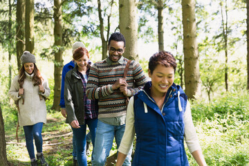 Canvas Print - Friends hiking in woods