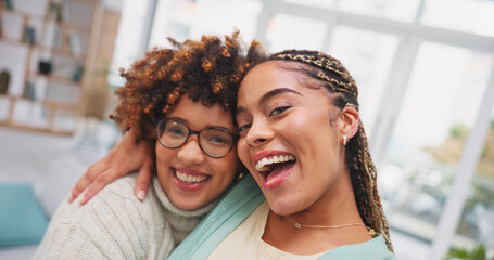 Poster - Lesbian couple, face and live streaming on sofa for social media, vlog or blog, happy and smile. Portrait, love and gay female influencer recording for website, podcast or on video call in new house