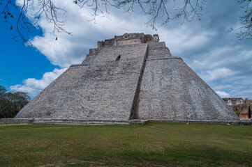 Wall Mural - Pyramid of the Magician in Uxmal