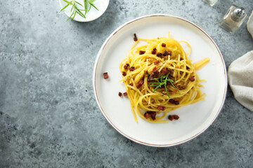 Wall Mural - Spaghetti with bacon and rosemary