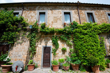 Wall Mural - Town of Civita di Bagnoregio - Italy