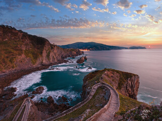 Canvas Print - Stairs on Gaztelugatxe island. Biscay, Basque Country (Spain).