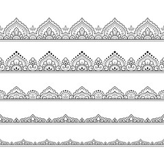 Wall Mural - set of seamless borders pattern for mehndi, henna drawing and tattoo. decoration in ethnic oriental,
