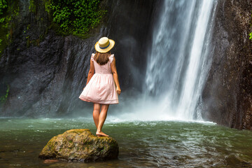 Canvas Print - Munduk waterfall in Bali