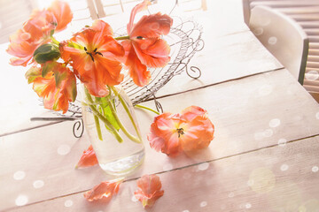 Poster - Overhead shot of spring tulips on wood table