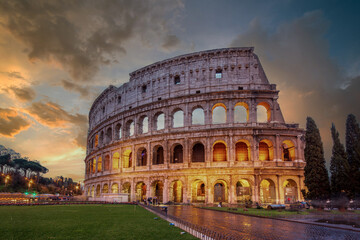 Wall Mural - Colosseum night view in Rome