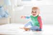 © famveldman - Baby boy crawling on bed