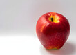 Roter Apfel: Frische vom Baum