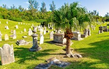 The Royal Navy Cemetery (The Glade), Opened In 1812, Containing Over 1000 Graves Including 24 From World War I And 39 From WWII, Managed By The Bermuda National Trust, Sandys Parish, Bermuda, Atlantic