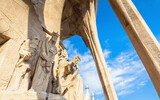 Fototapeta Uliczki - Detail of Sagrada Familia interior in Barcelona