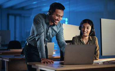 Aufkleber - Business people, call center and coaching on laptop at night in customer service or support at the office. Happy businessman or virtual assistant working late and training woman consultant or agent