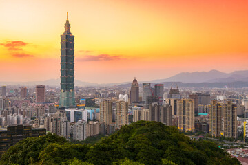 Sticker - Taipei, Taiwan city skyline at twilight.