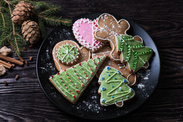 Canvas Print - New year homemade gingerbreads with tea