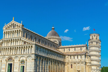 Wall Mural - The famous Leaning Tower in Pisa, Italy