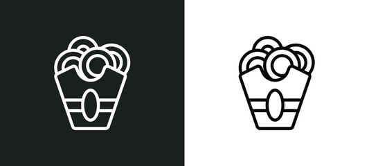 Wall Mural - onion rings icon isolated in white and black colors. onion rings outline vector icon from food collection for web, mobile apps and ui.