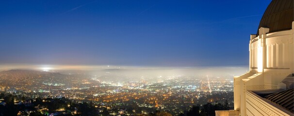 Wall Mural - Iconic Landmark: Panoramic View of Griffith Park Observatory, a Famous Los Angeles City Landmark, Showcased in Stunning 4K Resolution