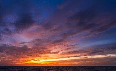 Wall Mural - sunset over the sea