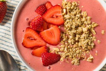 Canvas Print - Homemade Strawberry Smoothie Bowl