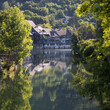 Ornans, ville natale de Gustave Courbet baignée par les eaux de la Loue en Franche Comté