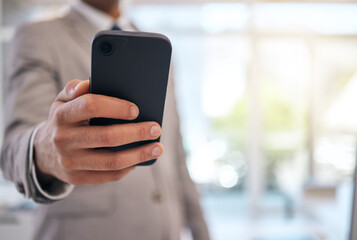 Aufkleber - Hands, business man and typing with phone for social network information, mobile internet and search website. Closeup, office worker and smartphone to contact, digital news app and technology space