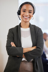 Fototapete - Portrait, telemarketing and woman with arms crossed, call center and confident representative. Face, female person and agent with a smile, customer service and tech support with a consultant and joy