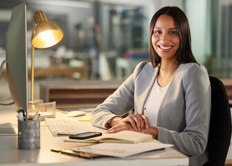 Canvas Print - Business portrait, computer and happy woman in night office planning, online research and copywriting at agency. Face of editor, writer or professional african person working or editing on desktop pc