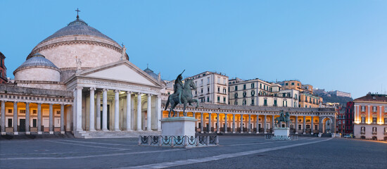 Poster - Neaples - The Basilica Reale Pontificia San Francesco da Paola - Piazza del Plebiscito square in the morning dusk.	
