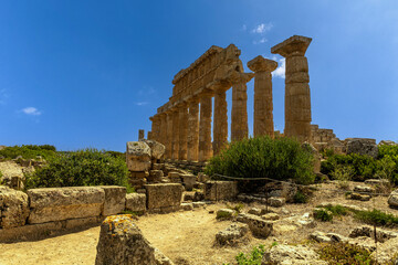 Canvas Print - Remains of Greek temples