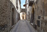 Fototapeta Na drzwi - The village of Ruviano in Campania, Italy.