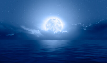 Aufkleber - Night sky with moon in the dark clouds and darkblue sea in the foreground 