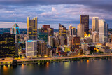 Fototapeta Big Ben - Sunset view of Pittsburgh downtown from Grand View at Mount Washington