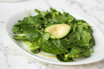 Poster - Healthy leaf salad with avocado