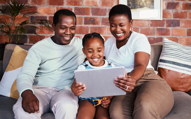 Poster - Family, tablet and child with internet on a home sofa for e learning, bonding and time together. Happy man, woman and girl kid in a lounge with technology for education, online game or to watch movie