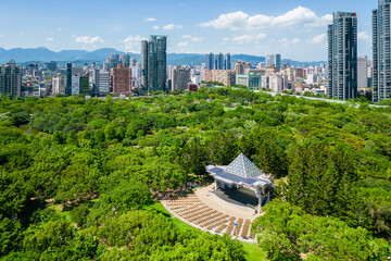 Wall Mural - aerial view of Daan Forest Park in Taipei city, Taiwan