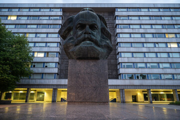 Wall Mural - The Karl Marx Monument, Chemnitz - Germany