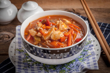 Canvas Print - Chinese chicken with vegetables.