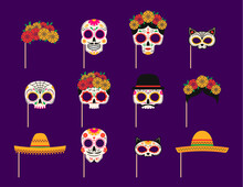 Mexican Day Of Dead Photo Booth Masks With Props. Dia De Los Muertos Holiday Party Masks. Vector Calavera Sugar Skulls, Sombrero Hat, Flower Wreaths And Cat Head With Intricate And Vibrant Details
