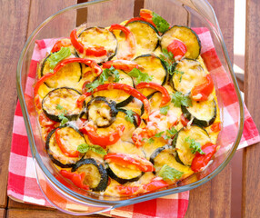 Poster - Zucchini, cherry tomato and red pepper gratin