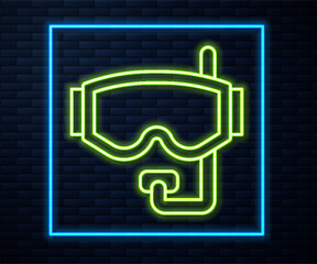 Canvas Print - Glowing neon line Diving mask icon isolated on brick wall background. Extreme sport. Diving underwater equipment. Vector