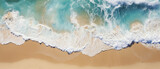 Fototapeta  - Przypływ spienionych fal morskich na piaszczystej złotej plaży w widoku z lotu ptaka