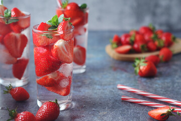 Wall Mural - Fresh strawberry drink with ice