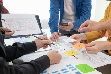 team of UI UX web designer are working together to develop mobile responsive websites with UI UX front end designer previews, UI UX web development ideas, front end designer. application development
