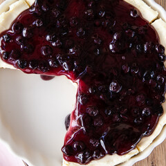 Wall Mural - Blueberry cheese pie with cracker, cream cheese, blueberry sauce